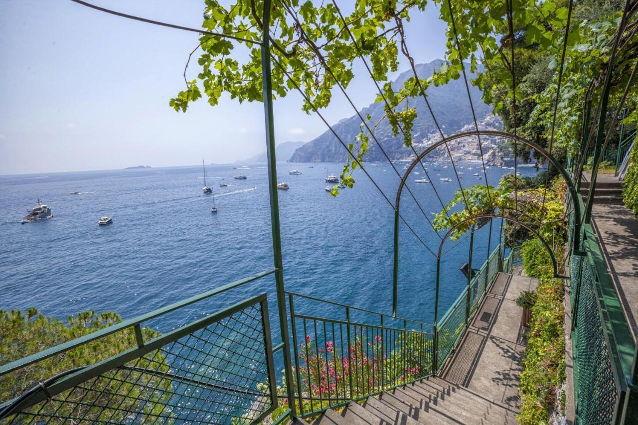 Amore Rentals - Villa Lo Scoglio Positano Exterior foto